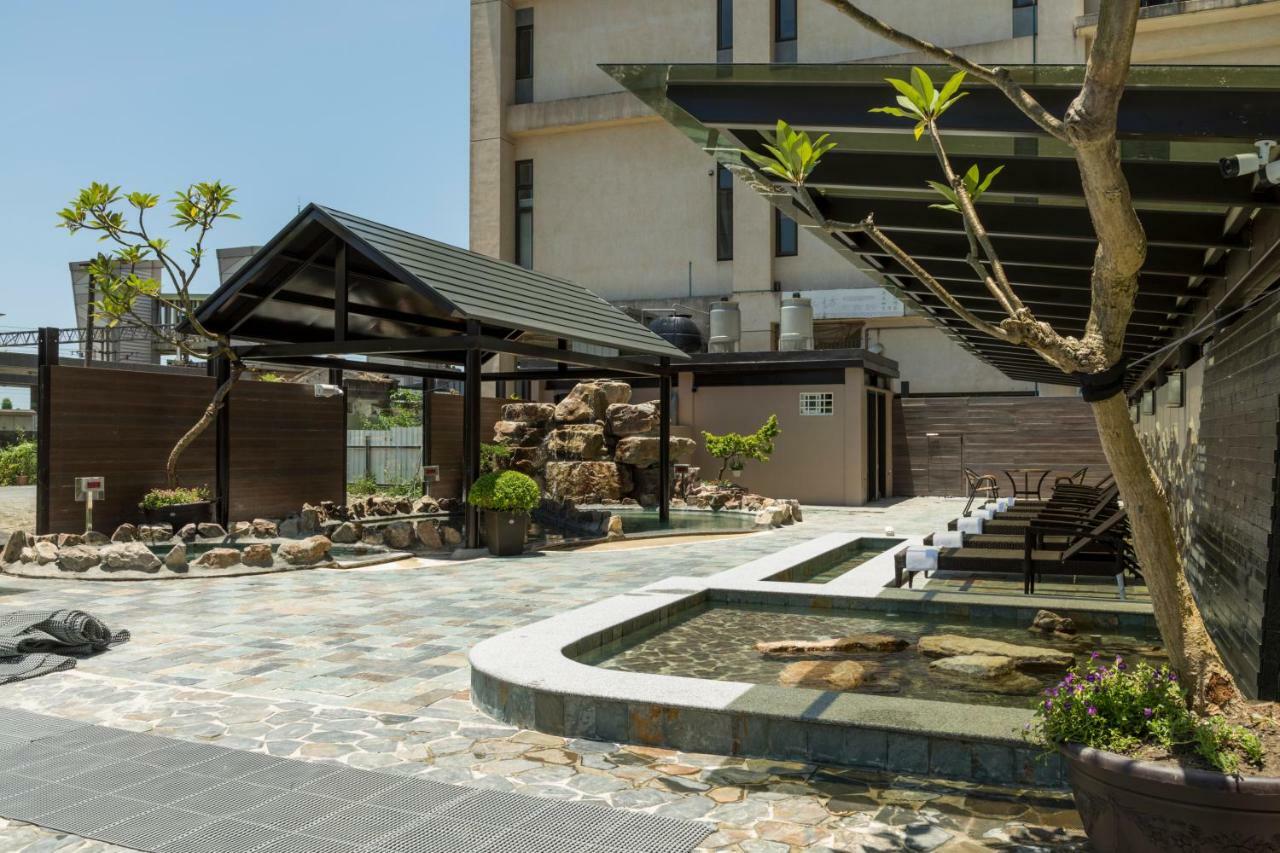 Chuang-Tang Spring Spa Hotel Джиаоси Екстериор снимка