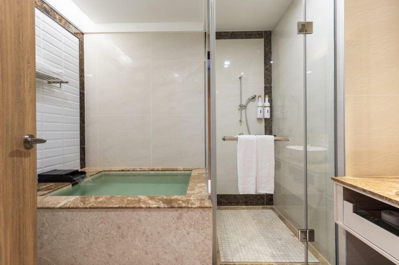 Chuang-Tang Spring Spa Hotel Джиаоси Екстериор снимка