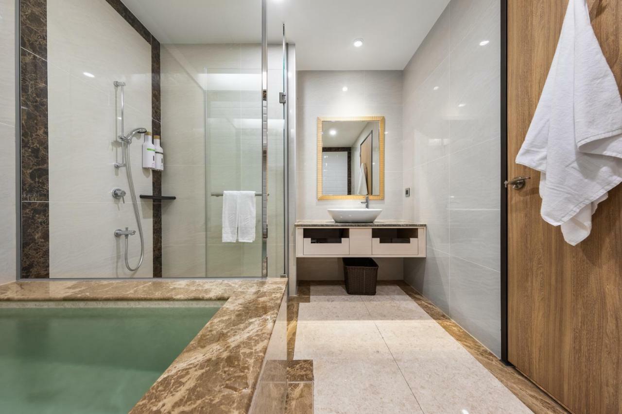 Chuang-Tang Spring Spa Hotel Джиаоси Екстериор снимка